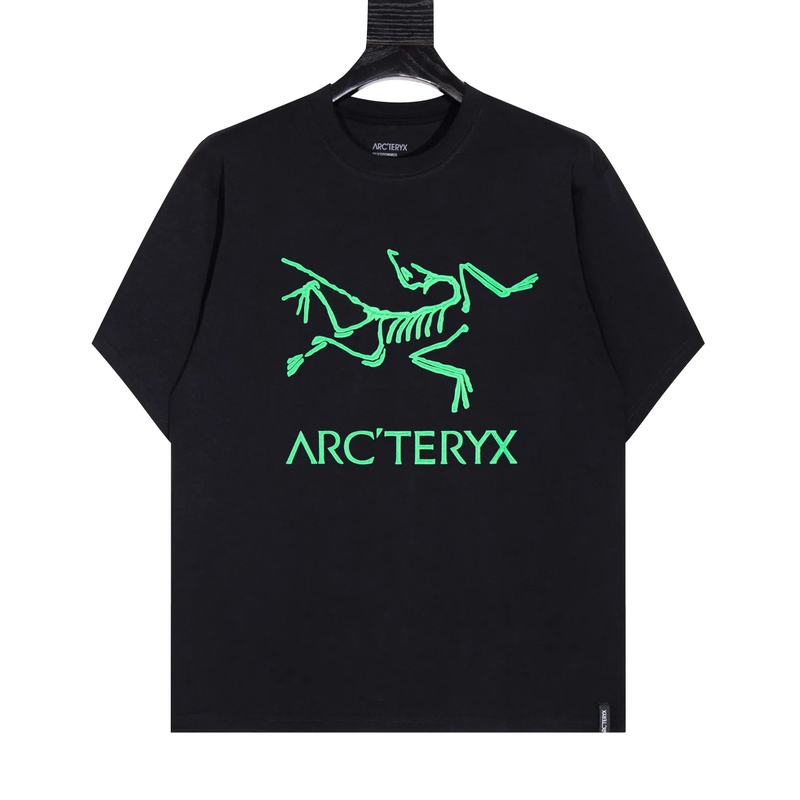 Arc’teryx ARC 23SS T 60 ， g 。 Breathable， ， ， 。 logo ， 。 ， 。 ， ， ， ， 。 Size:XS-L